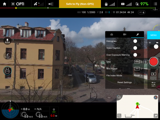 In den Kameraeinstellungen lassen sich im manuellen Modus alle wichtigen Parameter &auml;ndern. (Screenshot: Martin Wolf/Golem.de)